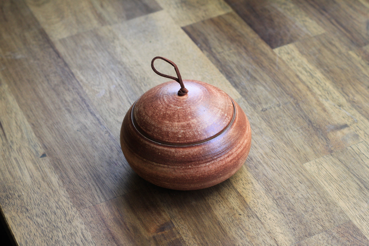 Handmade Ceramic Lidded Jar / trinket box / jewelry box