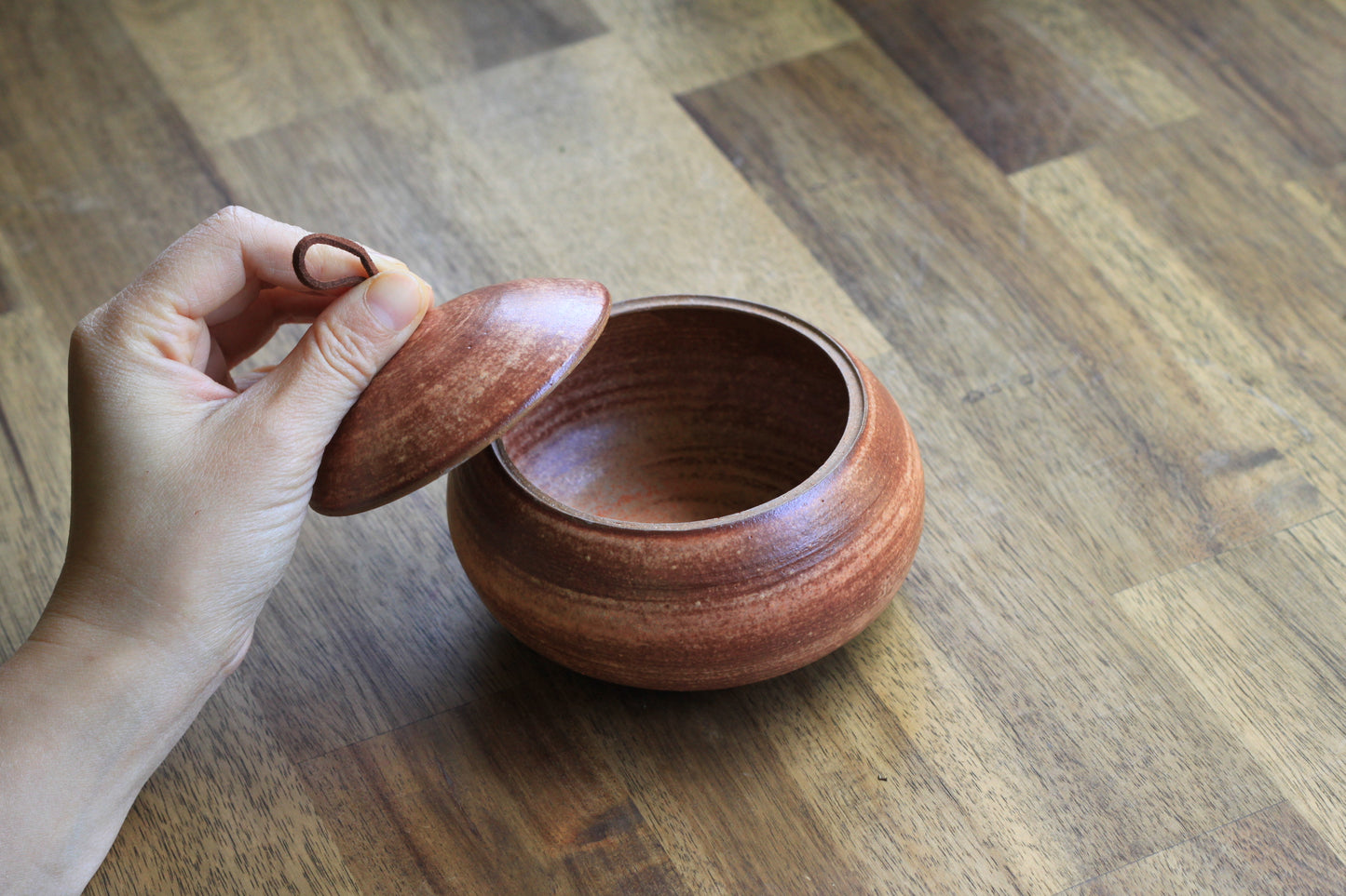Handmade Ceramic Lidded Jar / trinket box / jewelry box