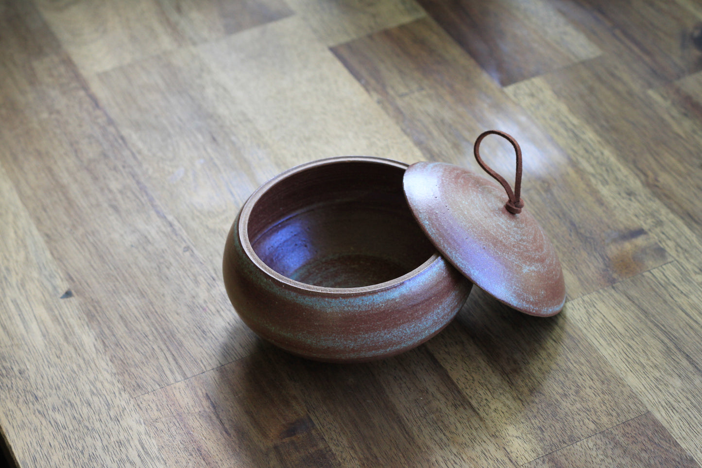Handmade Ceramic Lidded Jar / trinket box / jewelry box