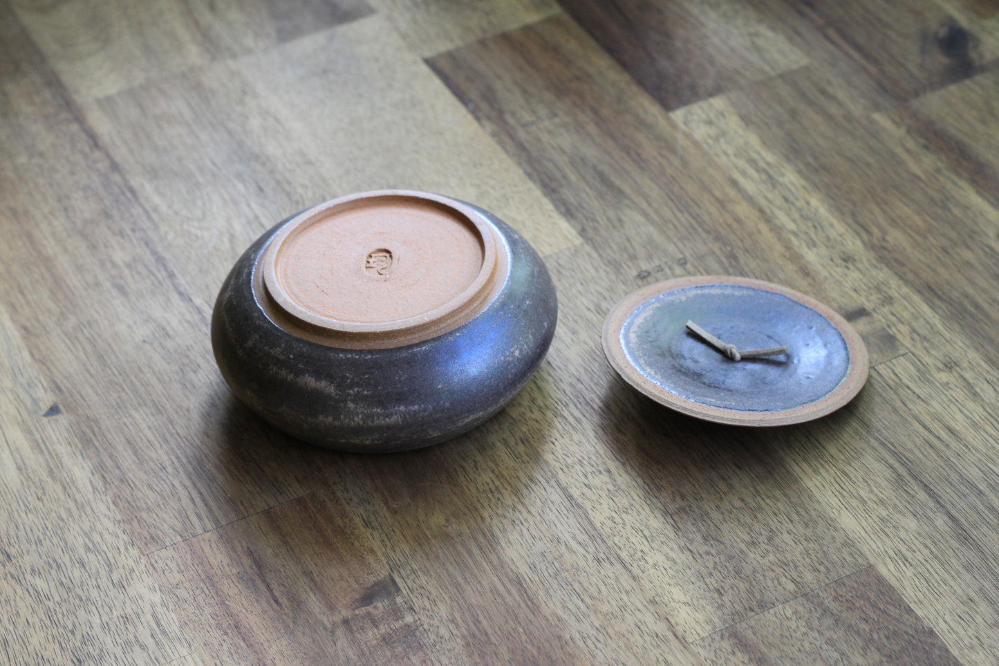 Handmade Ceramic Lidded Jar / trinket box / jewelry box