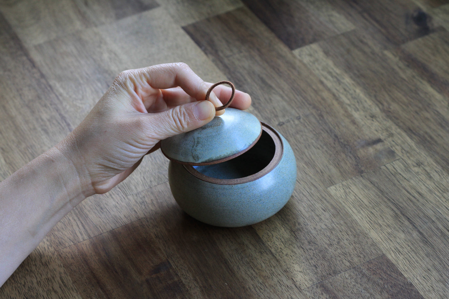 Handmade Ceramic Lidded Jar / trinket box / jewelry box