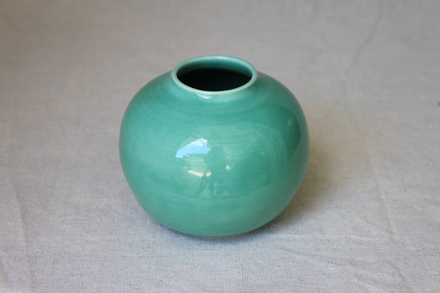 Handmade porcelain vase (small)