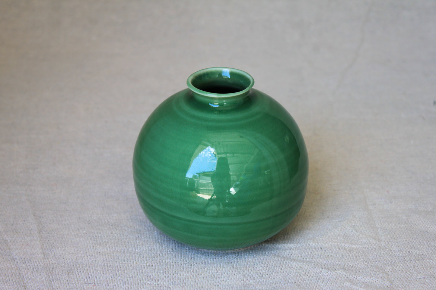 Handmade porcelain vase (small)