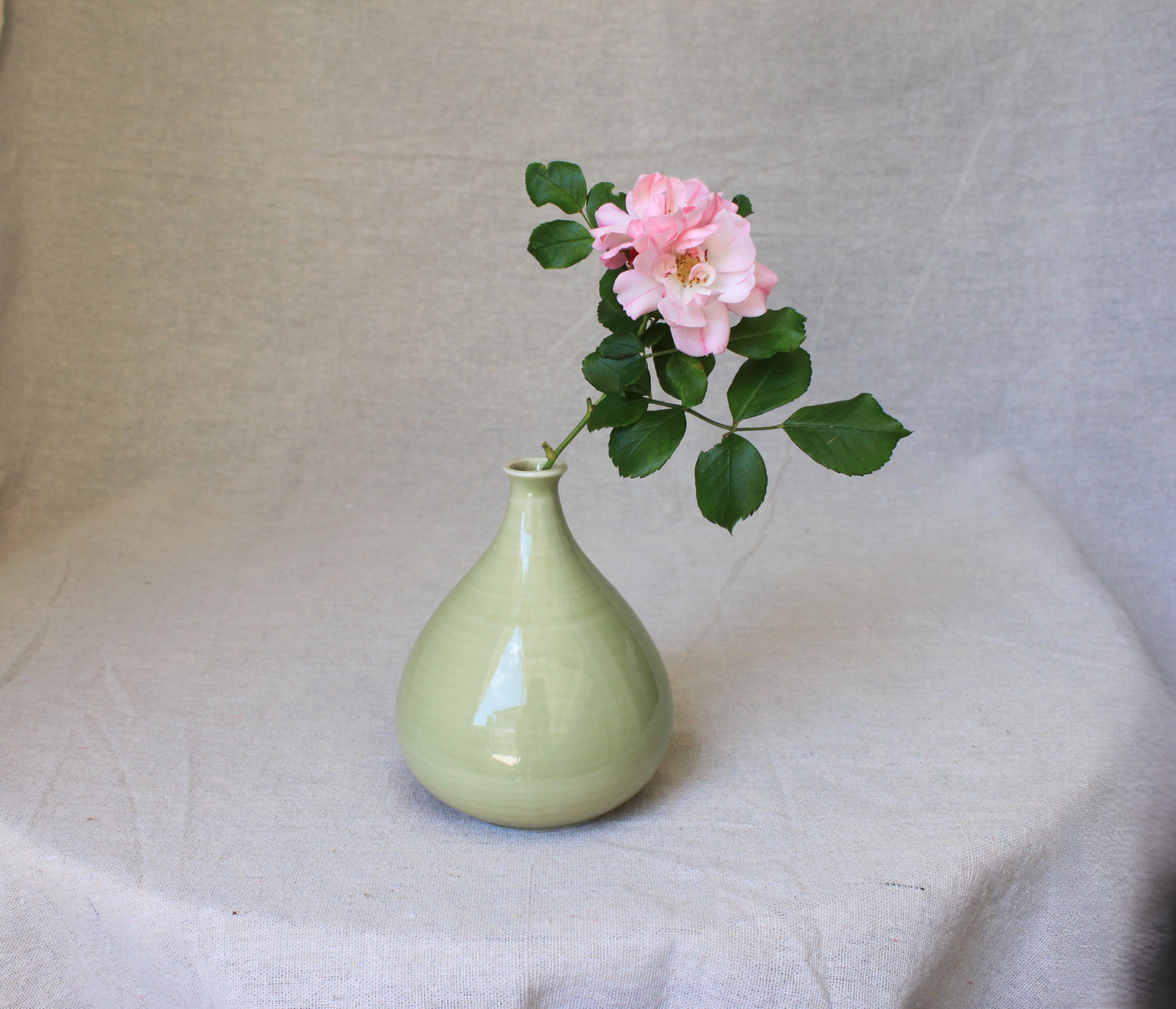 Handmade porcelain bud vase (small)