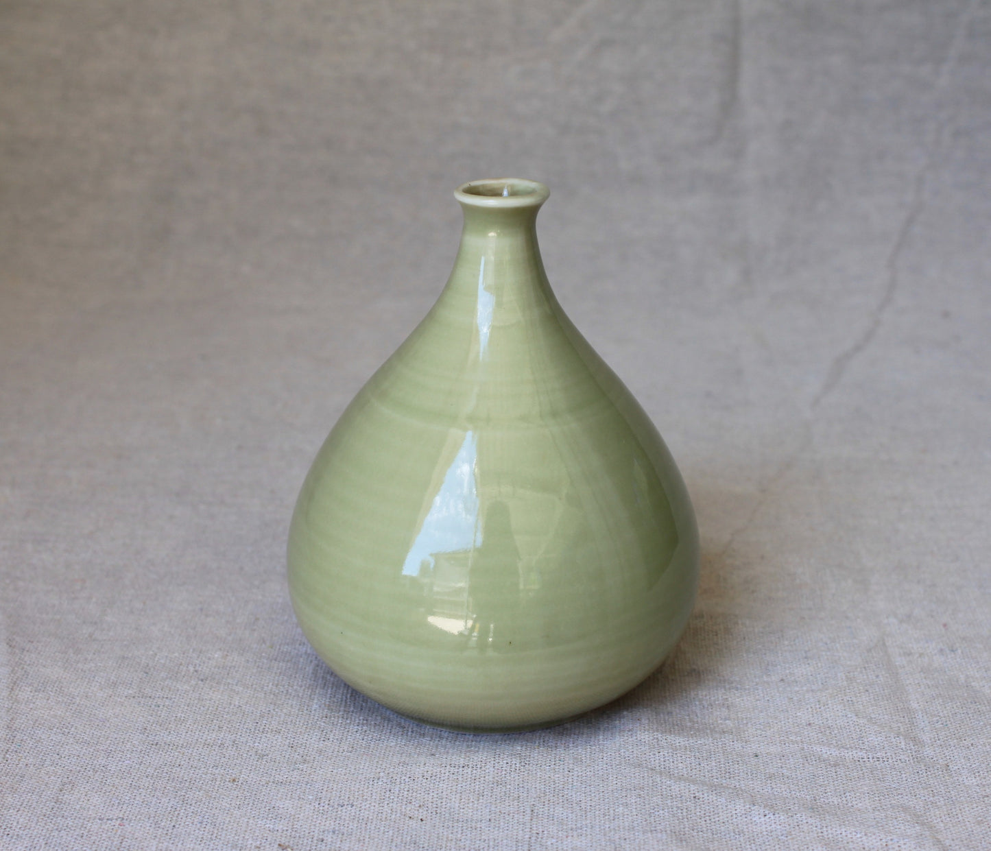 Handmade porcelain bud vase (small)