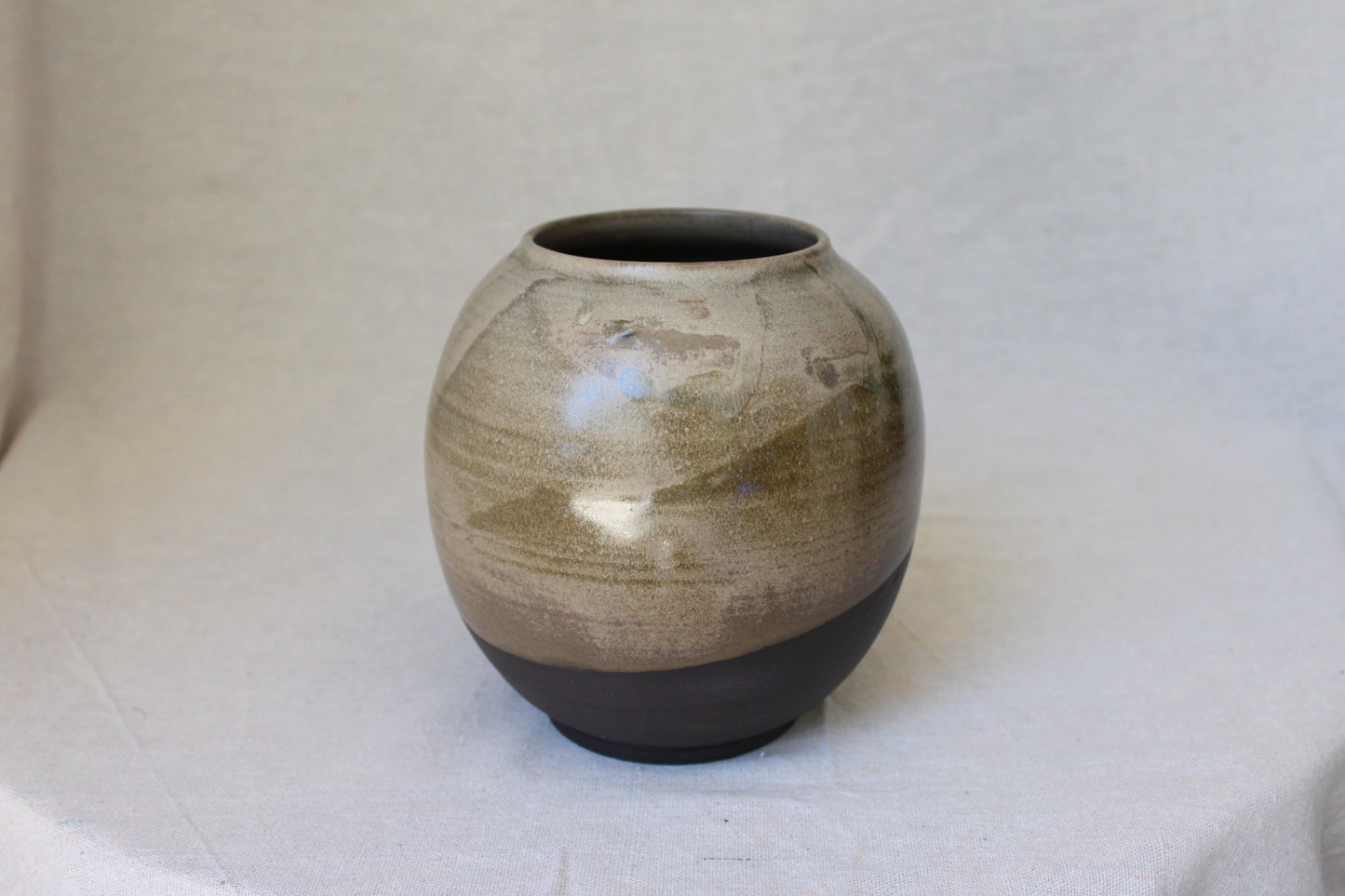 Handmade Ceramic Round Vase / Round Jar