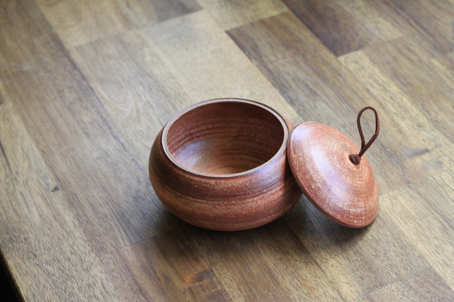 Handmade Ceramic Lidded Jar / trinket box / jewelry box