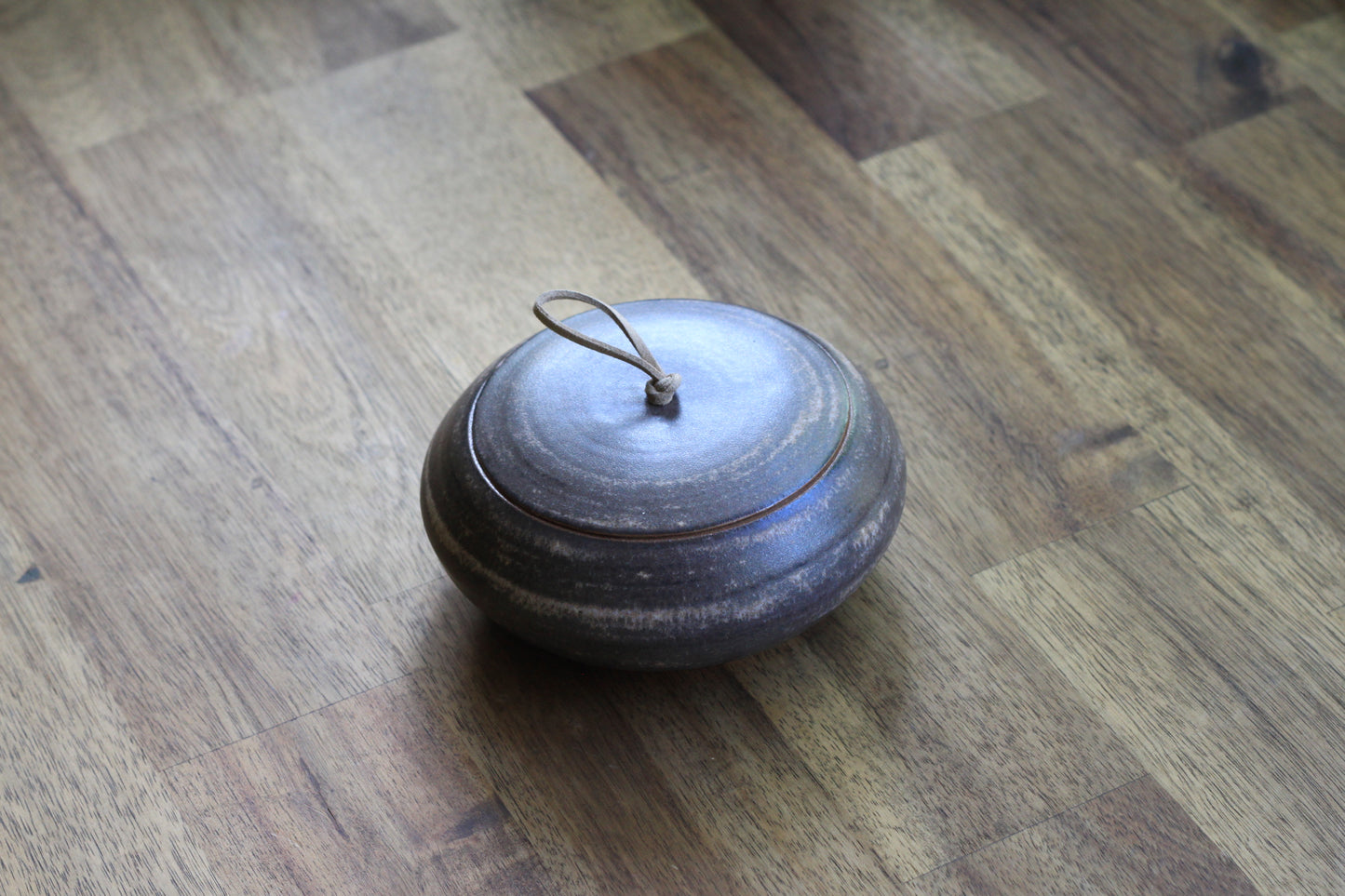 Handmade Ceramic Lidded Jar / trinket box / jewelry box